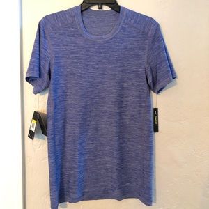 Nike Dri-fit shirt Men’s Small